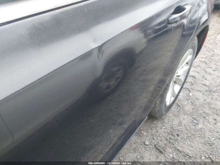 2016 Chrysler 300 Limited VIN: 2C3CCAAG6GH189477 Lot: 43965590