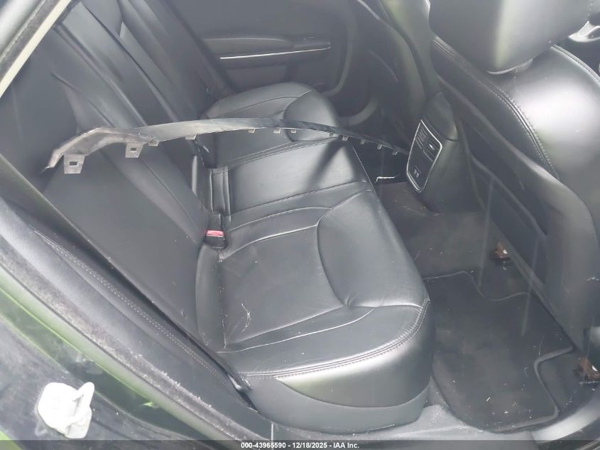 2016 Chrysler 300 Limited VIN: 2C3CCAAG6GH189477 Lot: 43965590