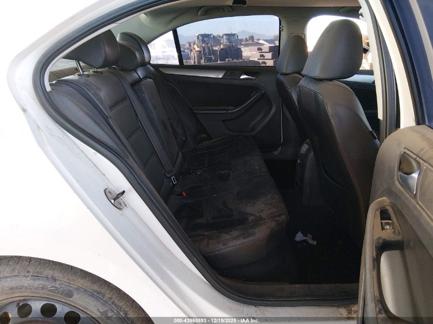 2013 Volkswagen Jetta 2.5L Se VIN: 3VWDP7AJ6DM375890 Lot: 43965593