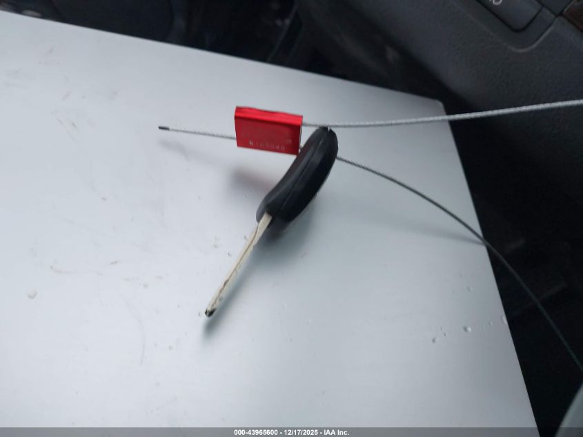 2003 BMW 330Xi VIN: WBAEW53403PN30252 Lot: 43965600