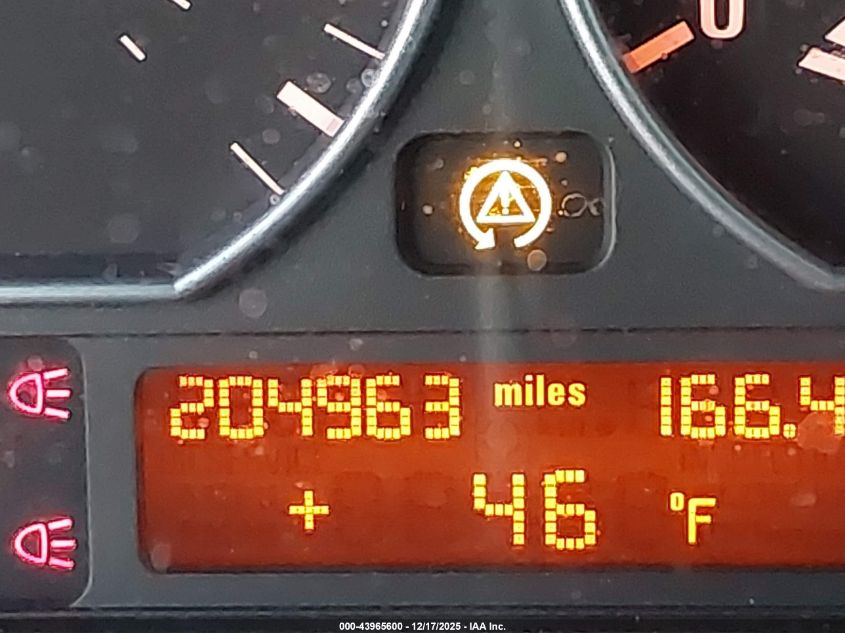 2003 BMW 330Xi VIN: WBAEW53403PN30252 Lot: 43965600