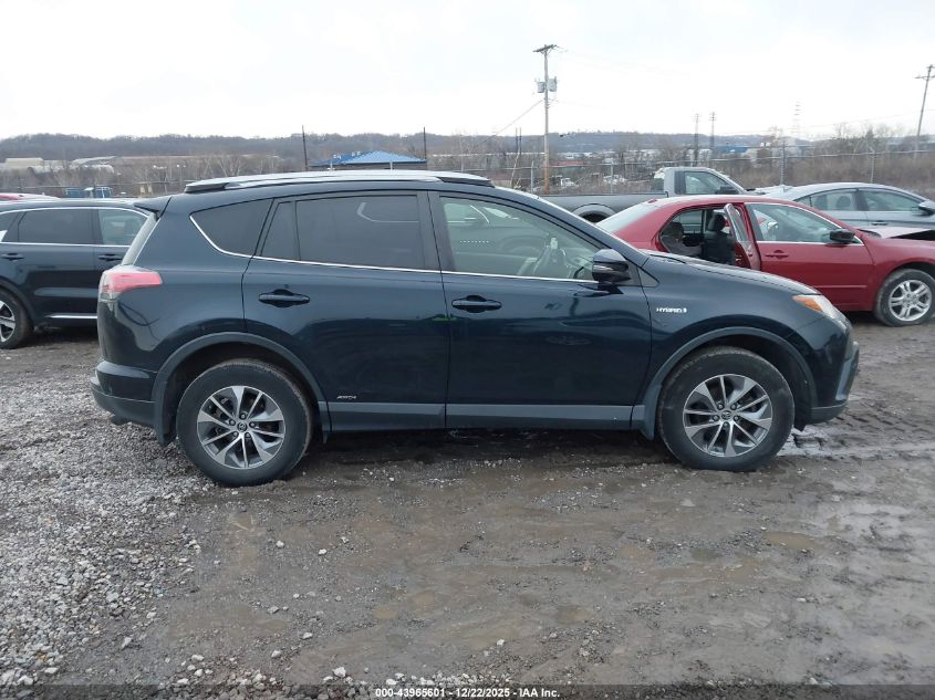 2017 Toyota Rav4 Hybrid Xle VIN: JTMRJREV3HD113569 Lot: 43965601