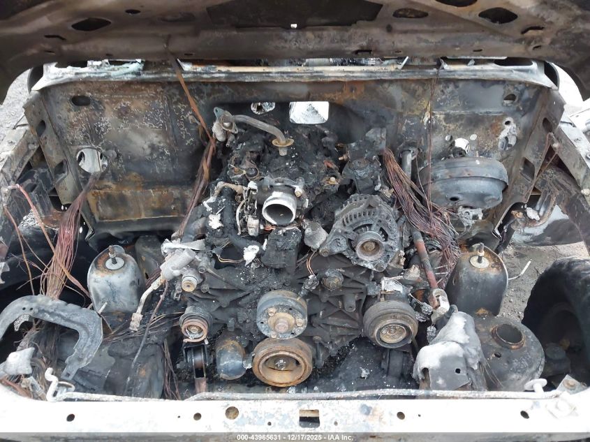 2007 Jeep Wrangler Unlimited Sahara VIN: 1J4GA591X7L137910 Lot: 43965631