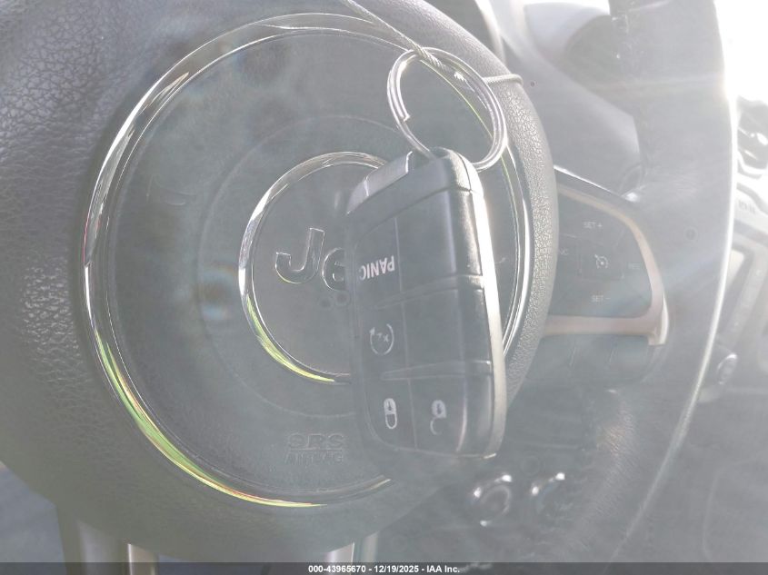 2017 Jeep Renegade Latitude Fwd VIN: ZACCJABB4HPF78395 Lot: 43965670