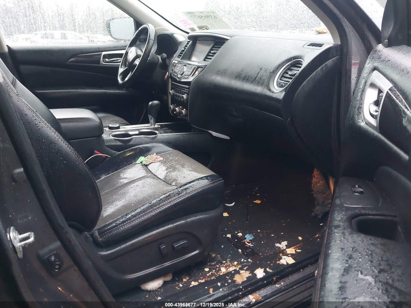 2019 Nissan Pathfinder Sl