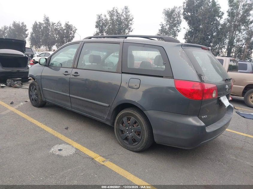 2009 Toyota Sienna Ce