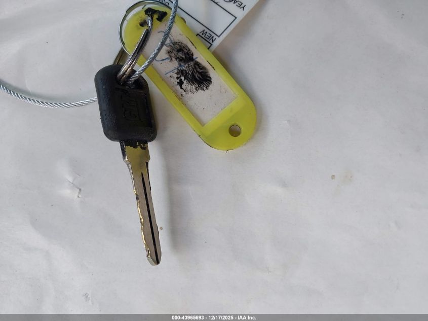 2004 Chevrolet Express VIN: 1GCGG25V141114552 Lot: 43965693