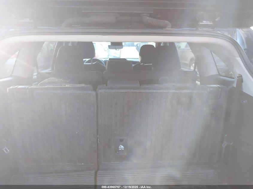 2023 Toyota Highlander L VIN: 5TDKDRAH7PS034353 Lot: 43965767