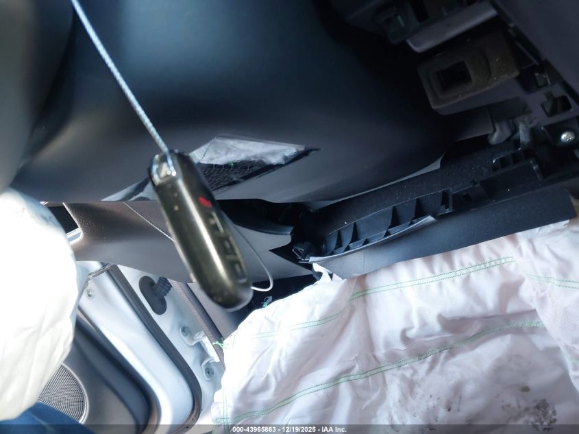 2025 Honda Hr-V Awd Ex-L VIN: 3CZRZ2H79SM733085 Lot: 43965863