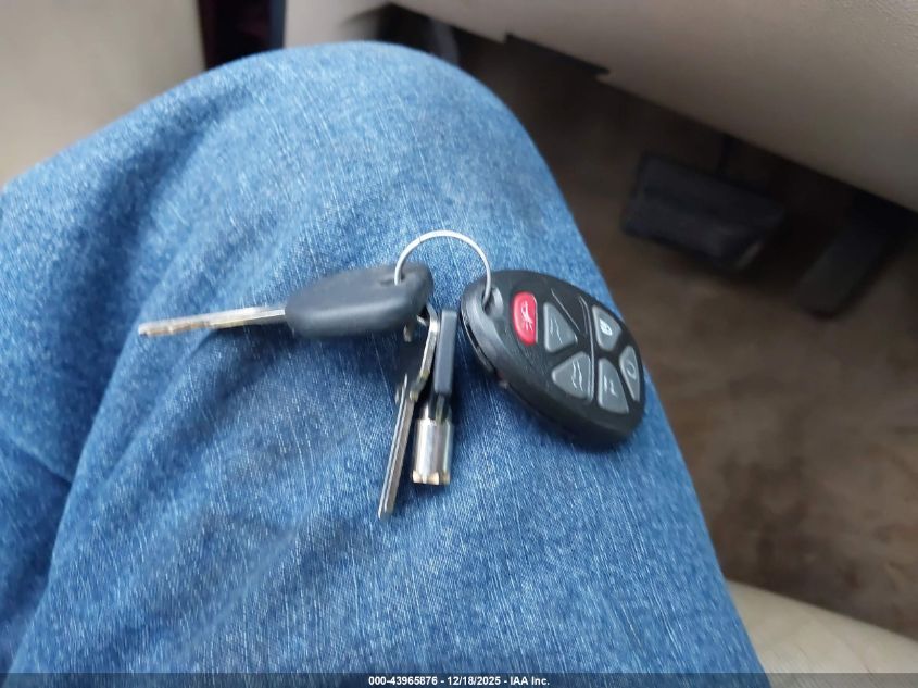 2009 Chevrolet Tahoe Ltz VIN: 1GNFC33J19R175543 Lot: 43965876