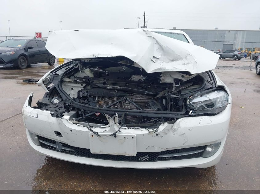 2013 BMW 528I VIN: WBAXG5C51DD232553 Lot: 43965884