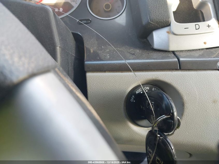 2009 Volkswagen Routan Se VIN: 2V8HW34129R564097 Lot: 43965908