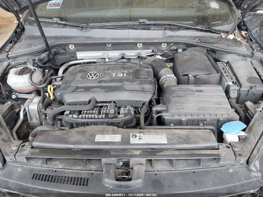 2017 Volkswagen Golf Gti Autobahn 4-Door VIN: 3VW447AU8HM003606 Lot: 43965911