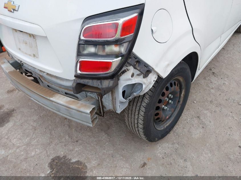 2017 Chevrolet Sonic Lt Auto VIN: 1G1JG6SH5H4174679 Lot: 43965917