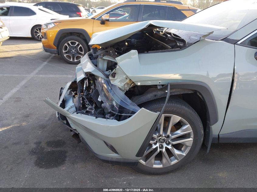 2022 Toyota Rav4 Xle Premium VIN: 2T3C1RFV0NW220453 Lot: 43965920