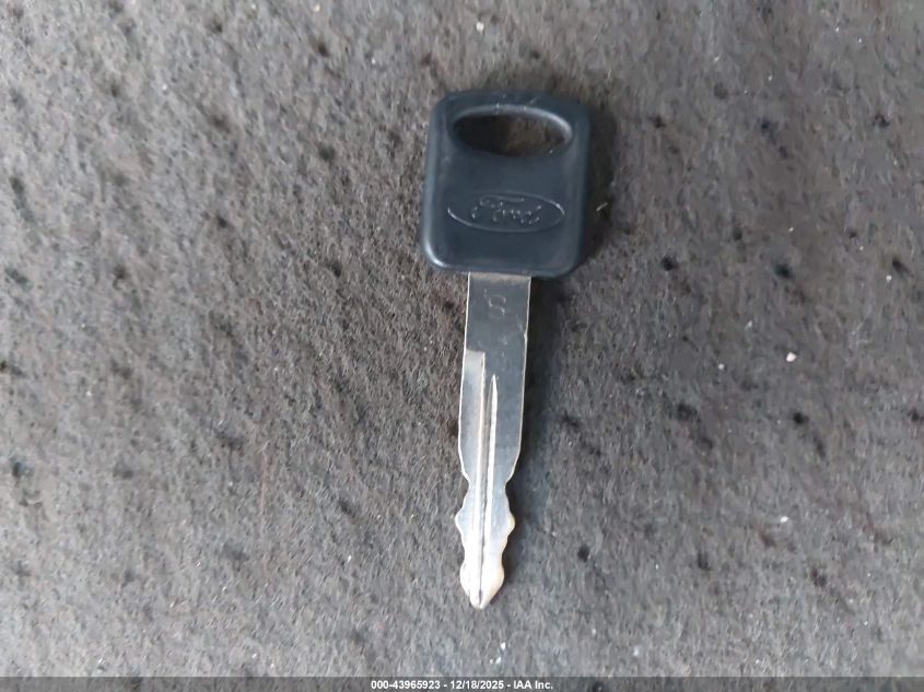 2007 Ford E-350 Super Duty Xl/Xlt VIN: 1FBSS31L27DB33010 Lot: 43965923