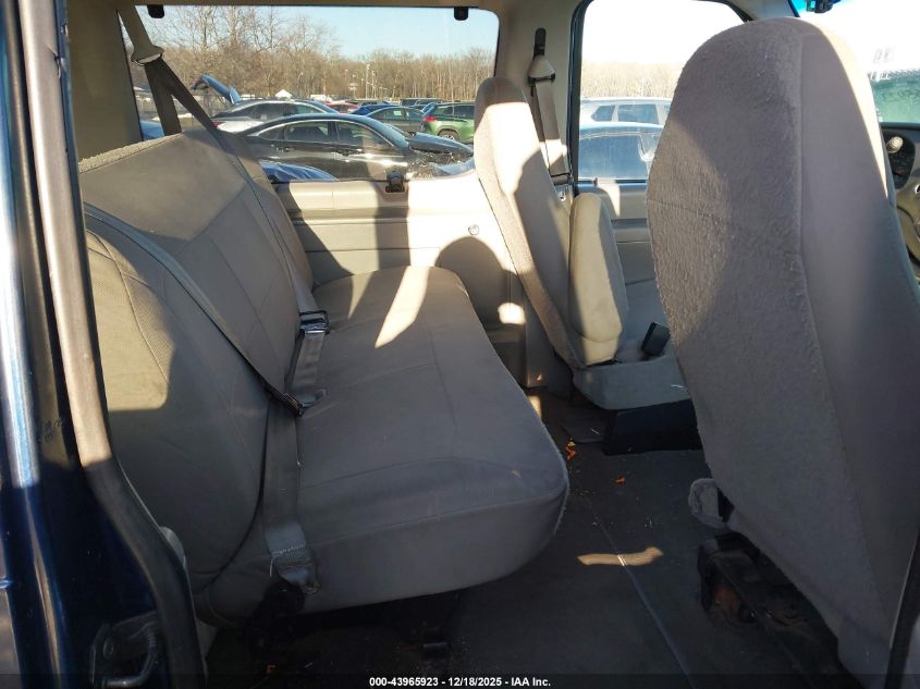 2007 Ford E-350 Super Duty Xl/Xlt VIN: 1FBSS31L27DB33010 Lot: 43965923