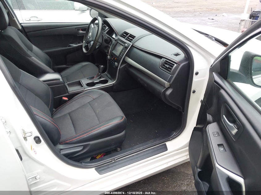 2017 Toyota Camry Se