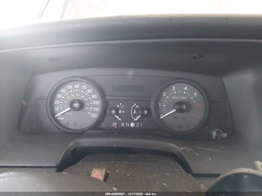 2006 Mercury Grand Marquis Gs VIN: 2MEFM74V16X649599 Lot: 43965987