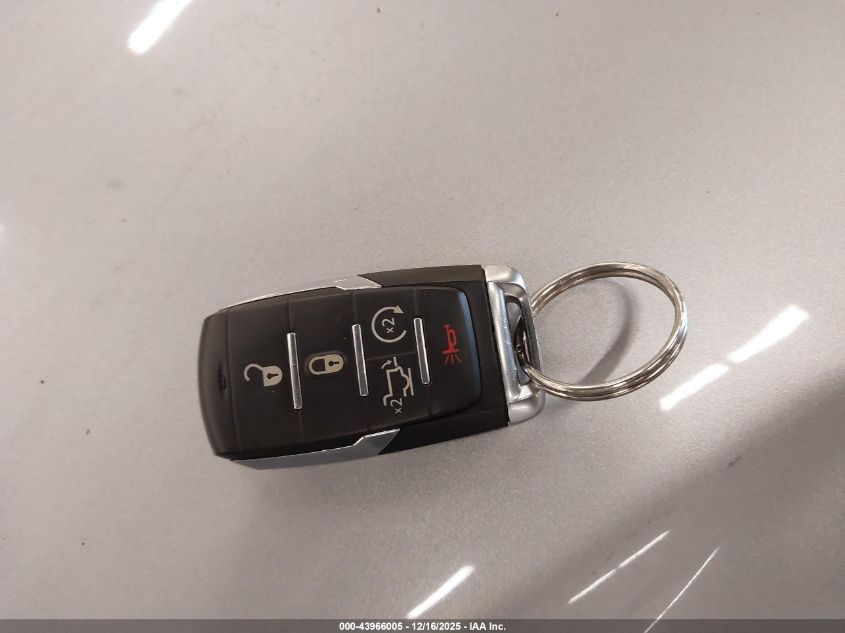 2023 Ram 1500 Laramie 4X4 6'4 Box VIN: 1C6SRFRTXPN525876 Lot: 43966005