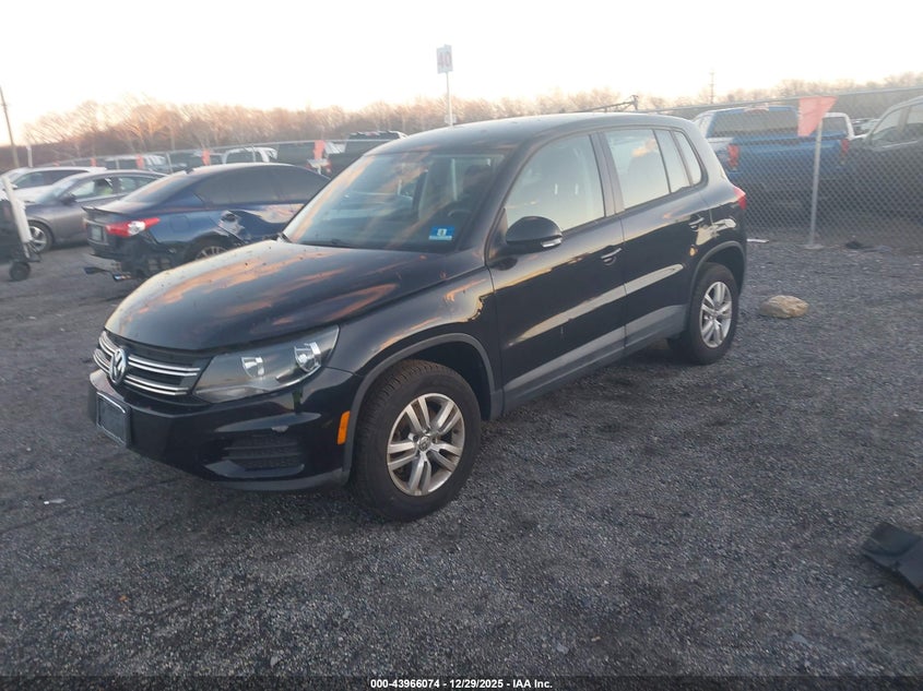 2014 Volkswagen Tiguan S