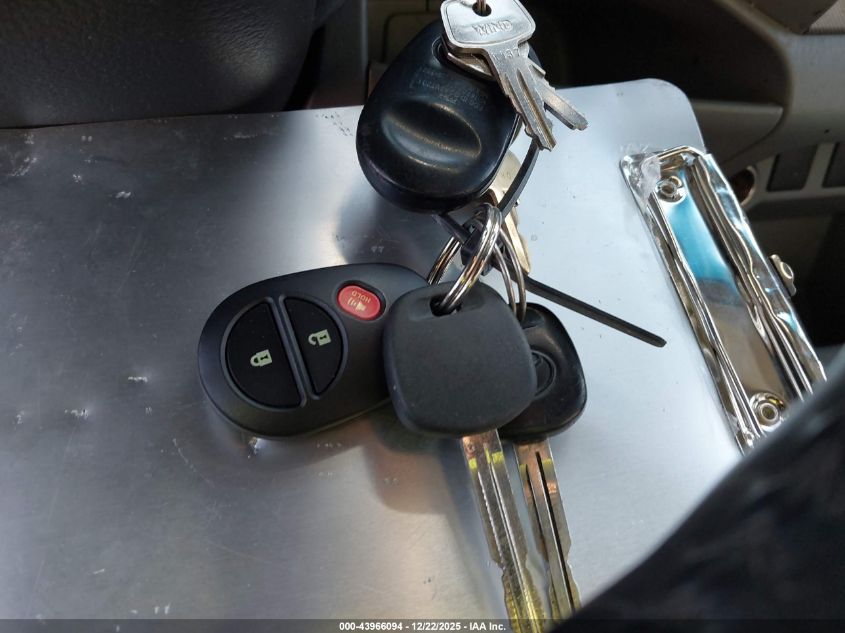 2009 Toyota Tacoma Prerunner V6 VIN: 3TMJU62N99M083071 Lot: 43966094