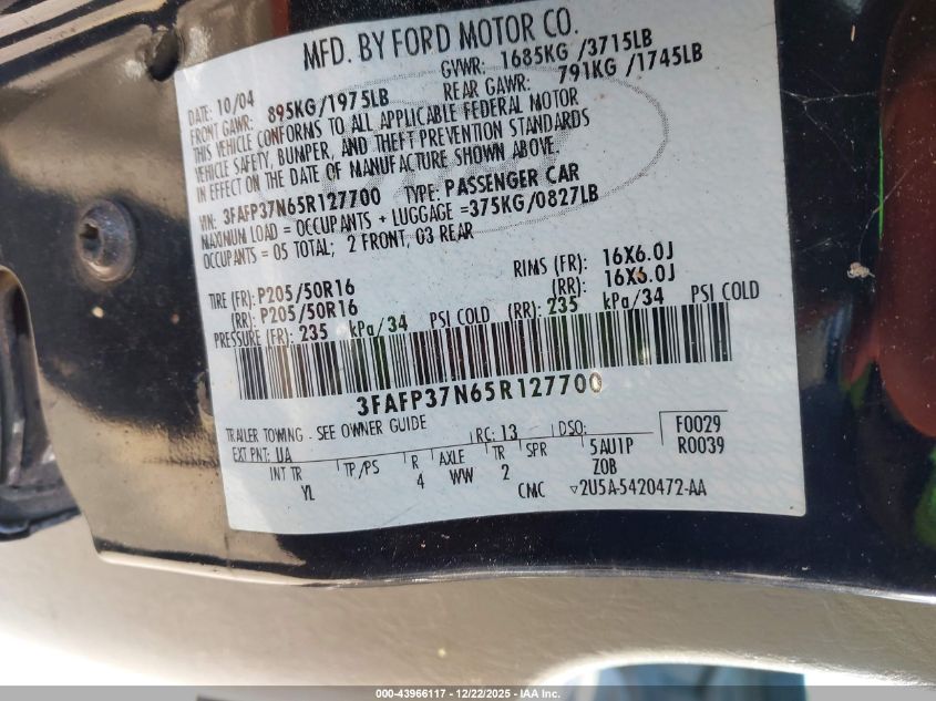 2005 Ford Focus Zx5 VIN: 3FAFP37N65R127700 Lot: 43966117