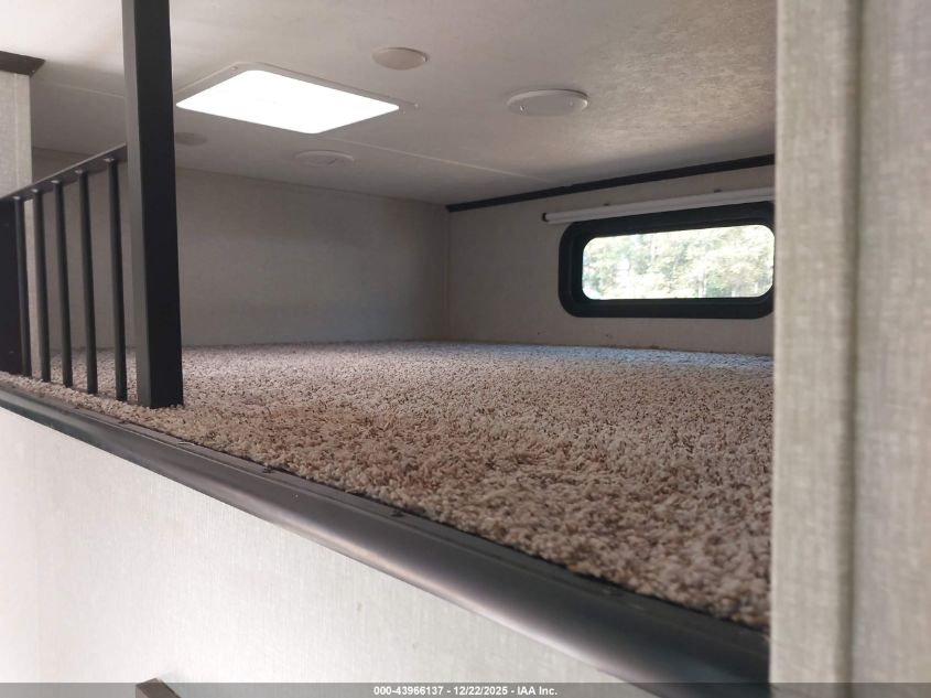 2022 Coachmen Brookstone VIN: 5ZT3BK5B0NA328192 Lot: 43966137