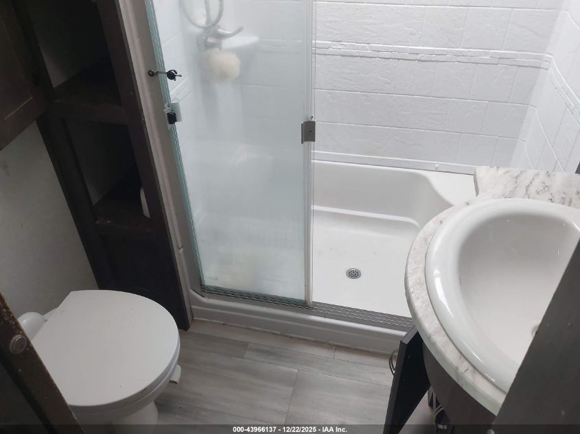 2022 Coachmen Brookstone VIN: 5ZT3BK5B0NA328192 Lot: 43966137