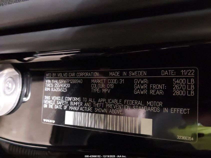 2023 Volvo Xc60 Plus Dark Theme VIN: YV4L12RW7P1288940 Lot: 43966152