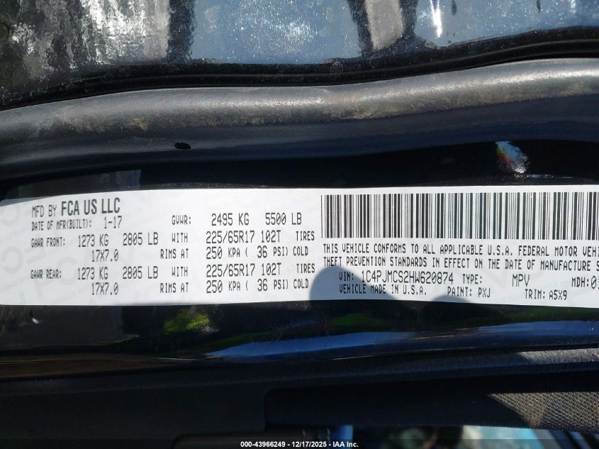 2017 Jeep Cherokee Latitude 4X4 VIN: 1C4PJMCS2HW620874 Lot: 43966249