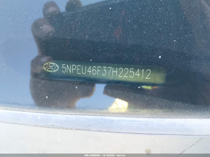 2007 Hyundai Sonata Limited/Se V6 VIN: 5NPEU46F37H225412 Lot: 43966265
