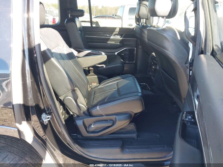 2022 Jeep Wagoneer Series Iii 4X4 VIN: 1C4SJVDT6NS104205 Lot: 43966311