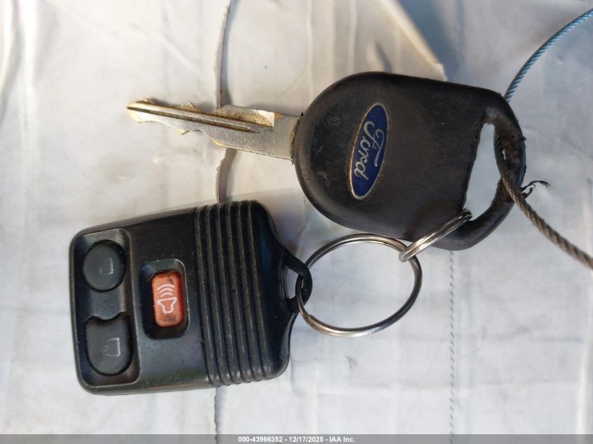 2001 Ford Explorer Sport VIN: 1FMYU60E51UC82017 Lot: 43966352