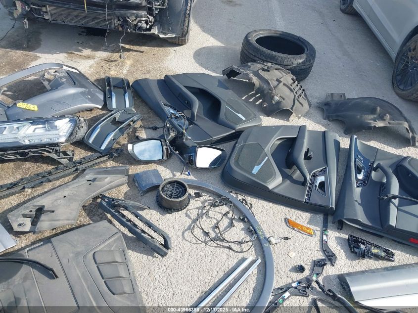 2017 Audi Q7 3.0T Premium VIN: WA1VAAF73HD010436 Lot: 43966358