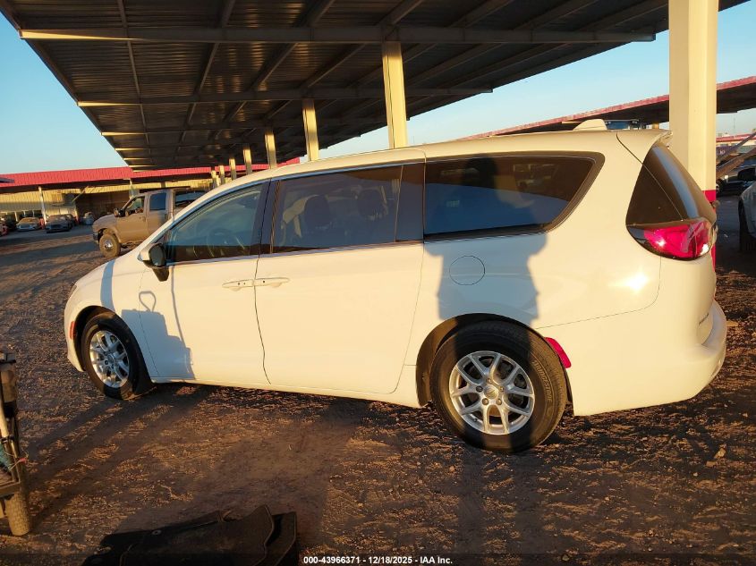 2017 Chrysler Pacifica Touring VIN: 2C4RC1DG7HR833548 Lot: 43966371