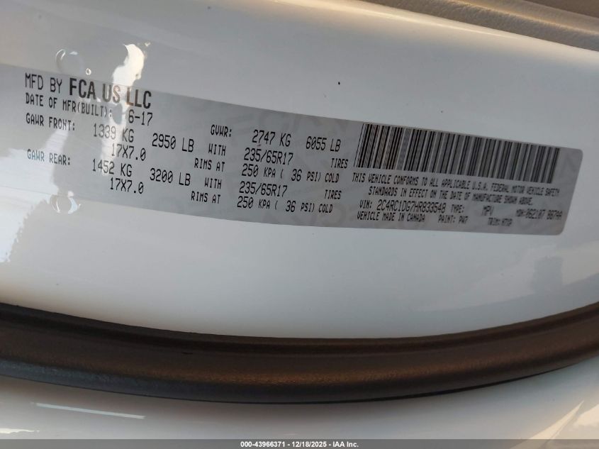 2017 Chrysler Pacifica Touring VIN: 2C4RC1DG7HR833548 Lot: 43966371