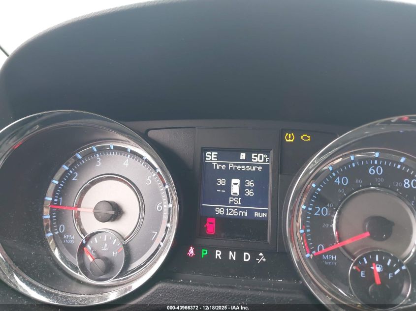 2012 Chrysler Town & Country Limited VIN: 2C4RC1GG8CR370212 Lot: 43966372