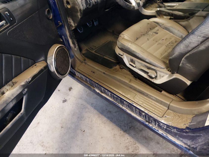 2014 Ford Mustang V6 Premium VIN: 1ZVBP8AM8E5299667 Lot: 43966377