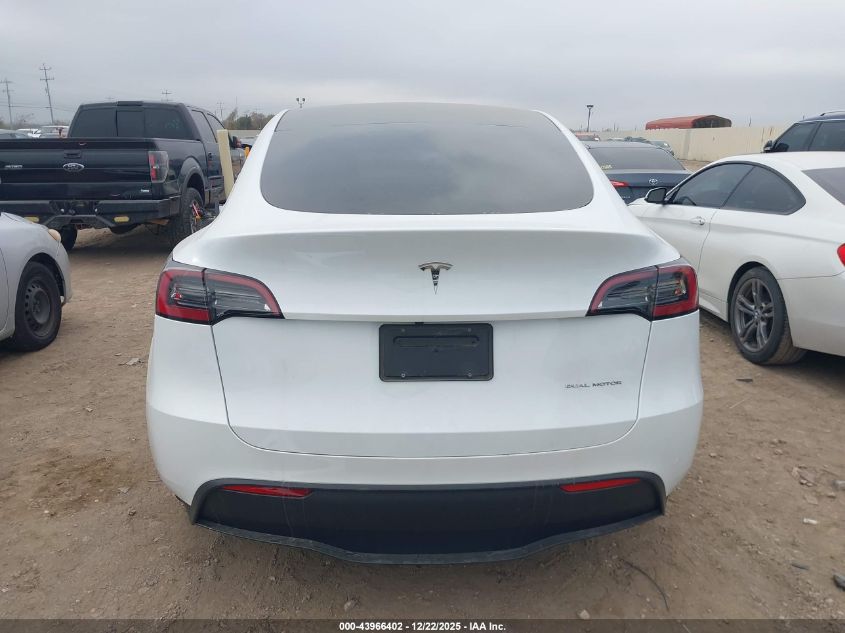 2023 Tesla Model Y Awd/Long Range Dual Motor All-Wheel Drive VIN: 7SAYGDEE8PA129657 Lot: 43966402