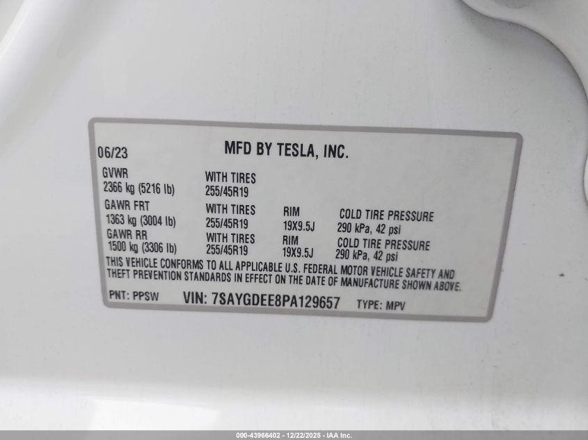 2023 Tesla Model Y Awd/Long Range Dual Motor All-Wheel Drive VIN: 7SAYGDEE8PA129657 Lot: 43966402
