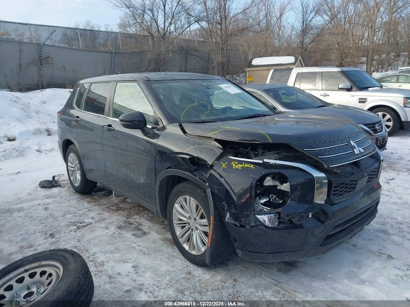 2022 Mitsubishi Outlander Es 2.5 S-Awc