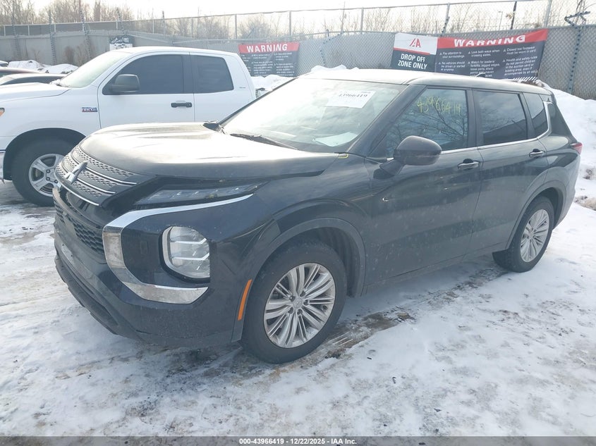 2022 Mitsubishi Outlander Es 2.5 S-Awc