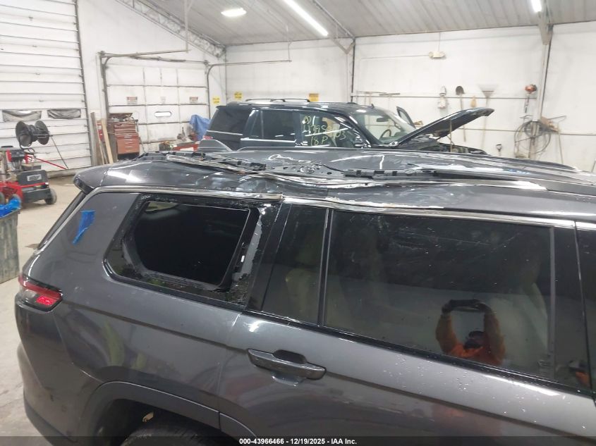 2023 Jeep Grand Cherokee L Limited 4X4 VIN: 1C4RJKBG2P8865008 Lot: 43966466