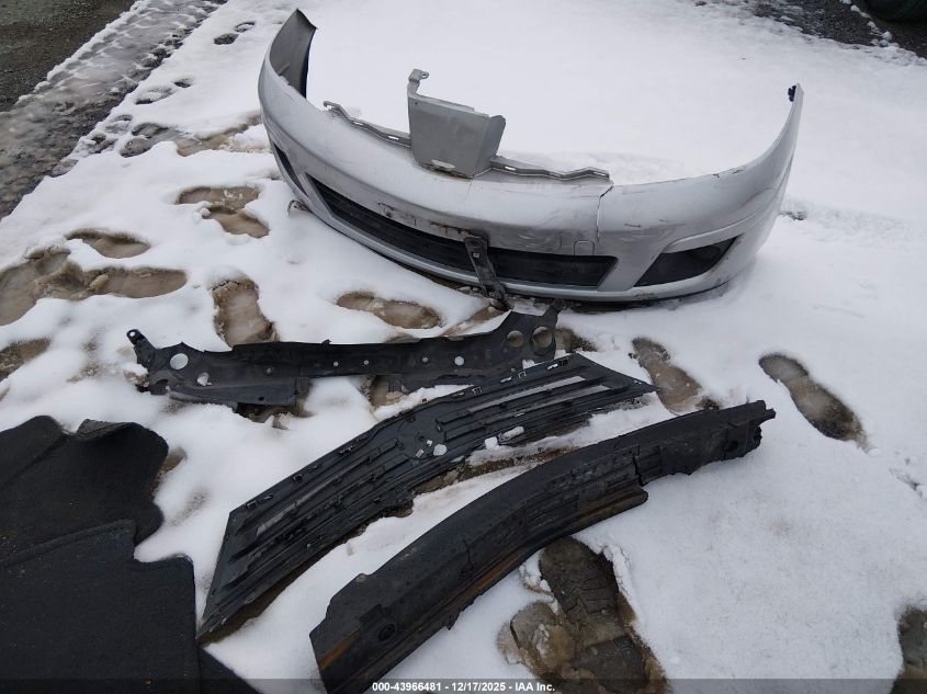 2010 Nissan Versa 1.8S VIN: 3N1BC1CP1AL407105 Lot: 43966481