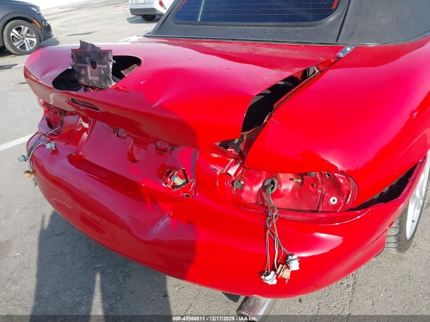 2004 Mazda Mx-5 Miata Cloth VIN: JM1NB353X40400707 Lot: 43966511