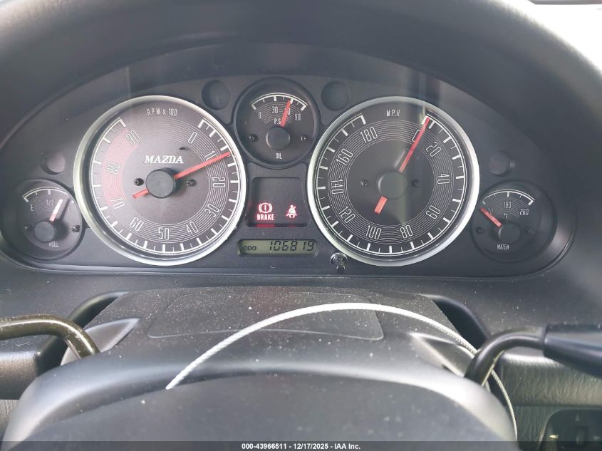 2004 Mazda Mx-5 Miata Cloth VIN: JM1NB353X40400707 Lot: 43966511