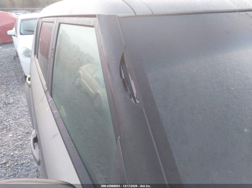 2016 Kia Soul VIN: KNDJN2A29G7301045 Lot: 43966583