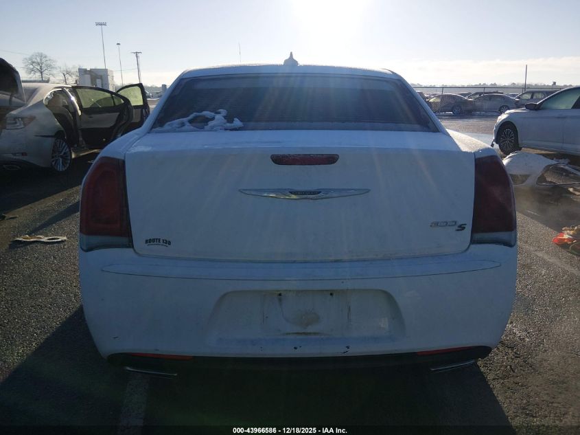 2019 Chrysler 300 300S VIN: 2C3CCABG0KH682658 Lot: 43966586