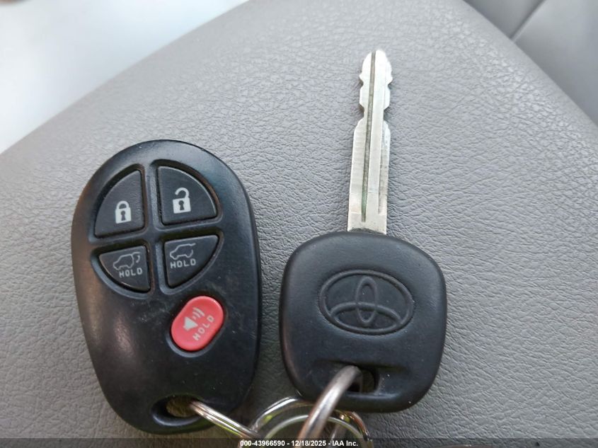 2012 Toyota Highlander Se V6 VIN: 5TDBK3EHXCS121798 Lot: 43966590